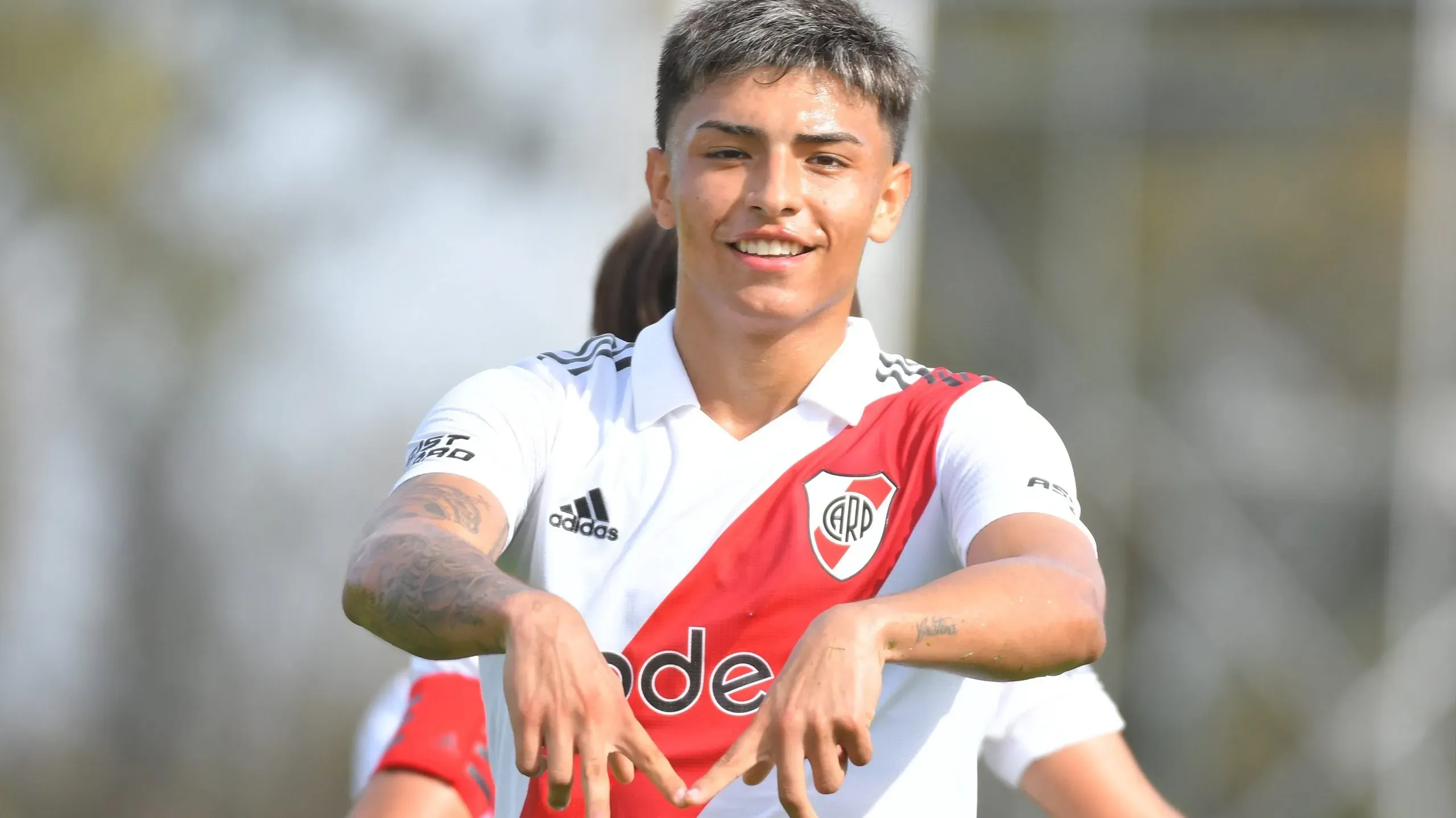 Rupero en su último partido con la reserva. (Twitter: @Riverplate)