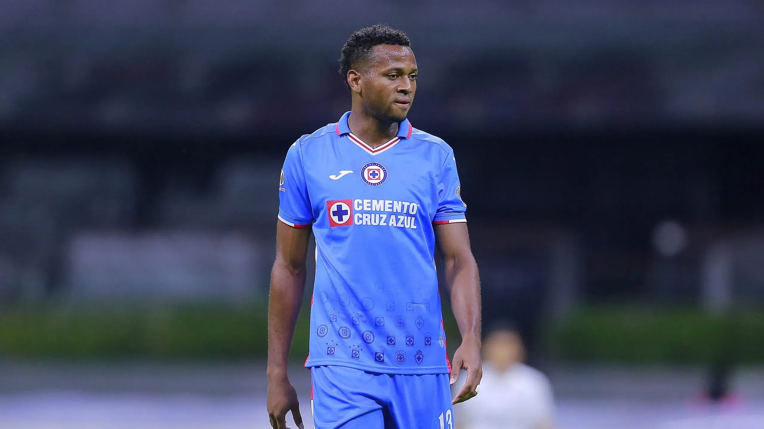 Estrada, de mayor a menor en Cruz Azul. (JAM Media)