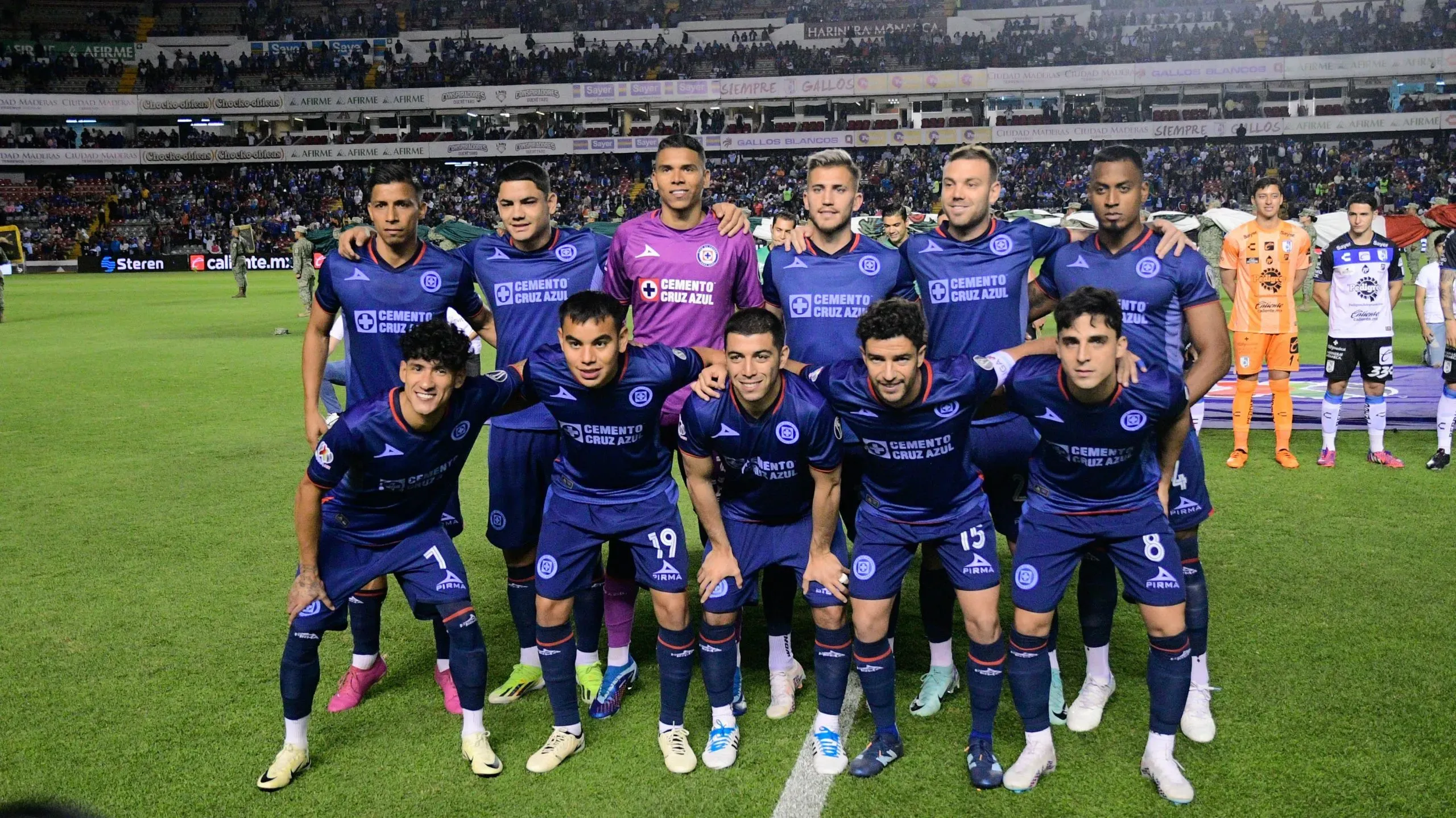Los once de Cruz Azul ante Querétaro. (Imago 7)