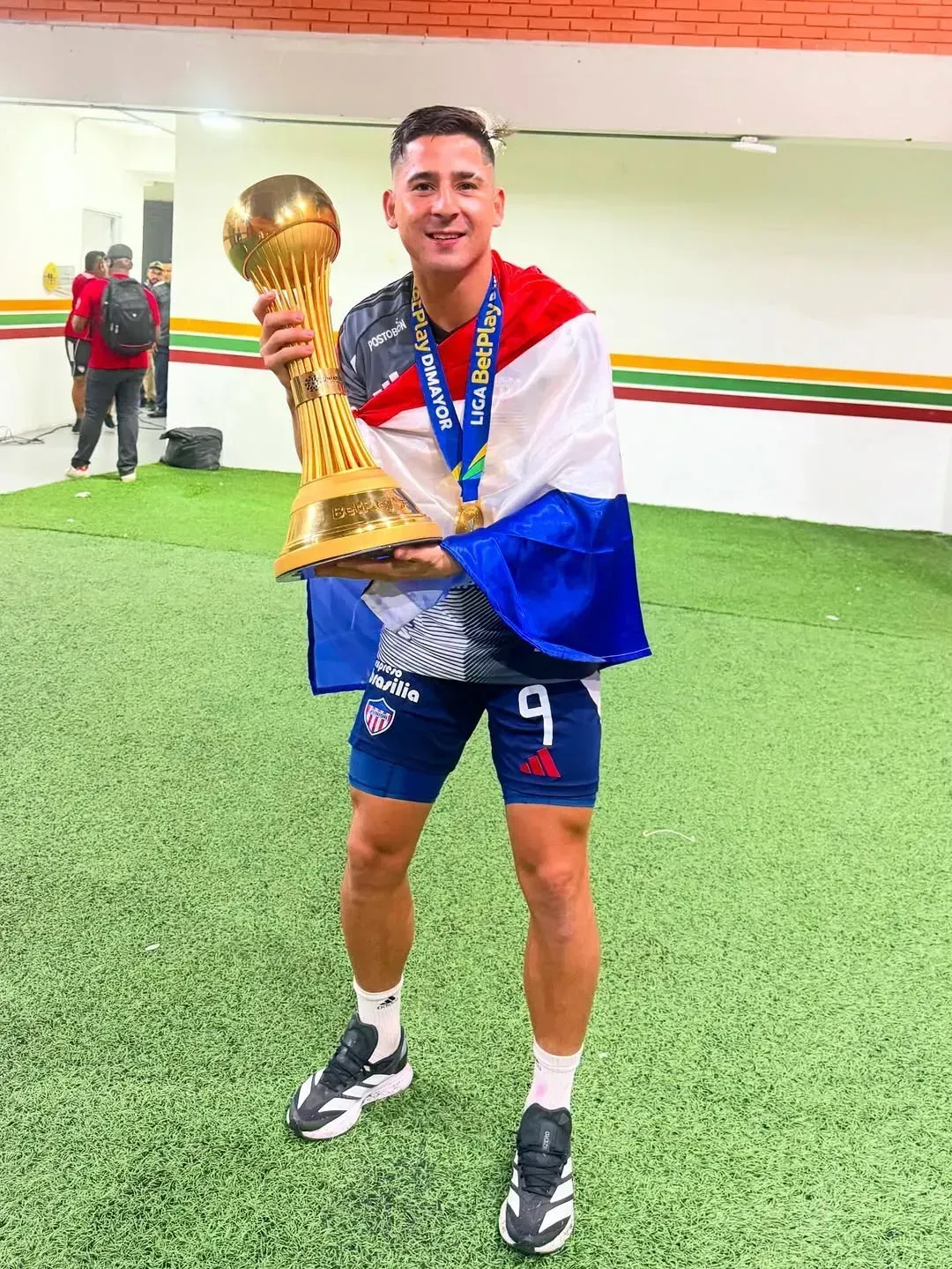 Paiva fue figuran y campeón con Junior. Imagen: Instagram Guillermo Paiva.