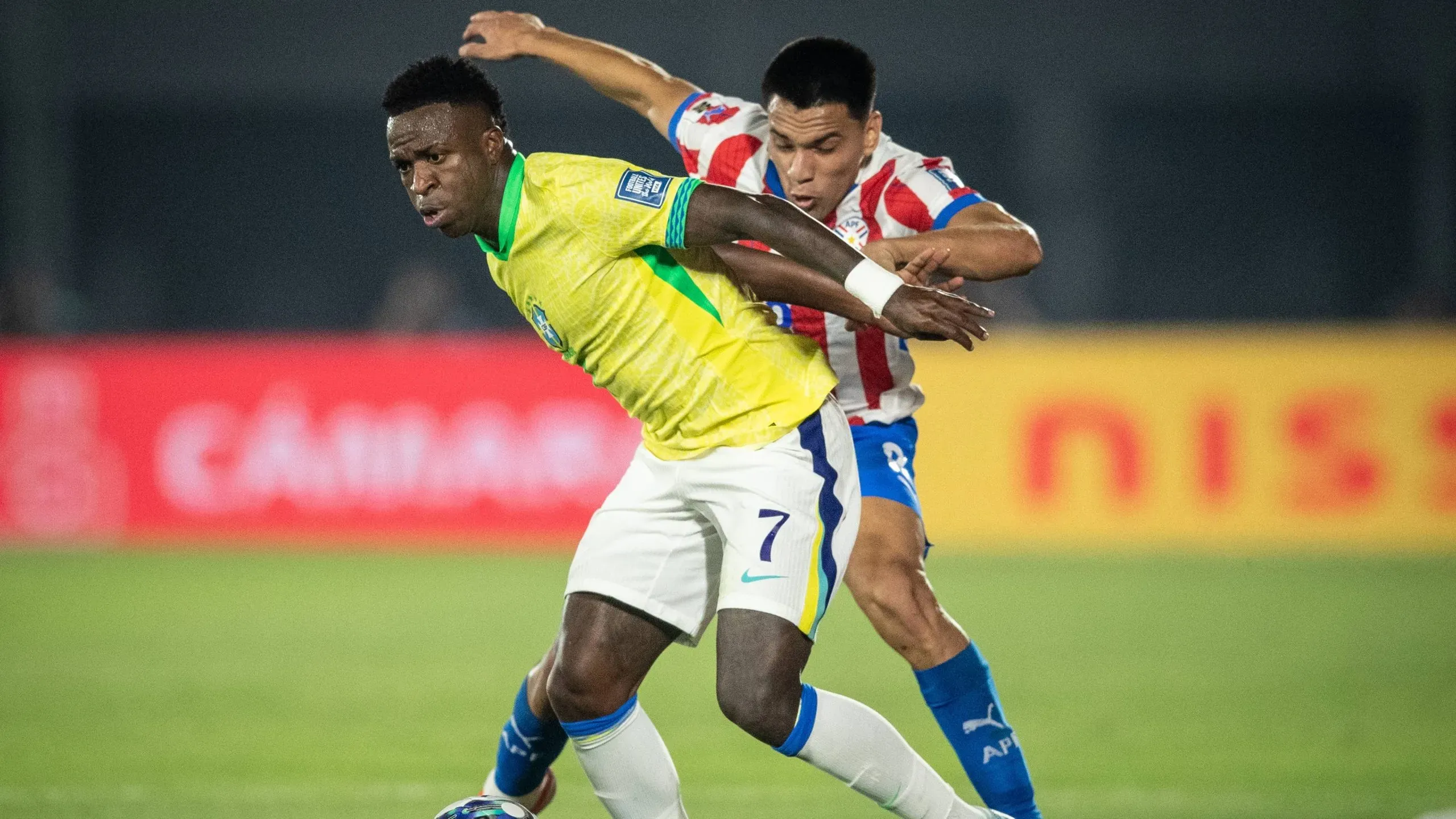 Otra vez Vinícius no logró brillar con Brasil.