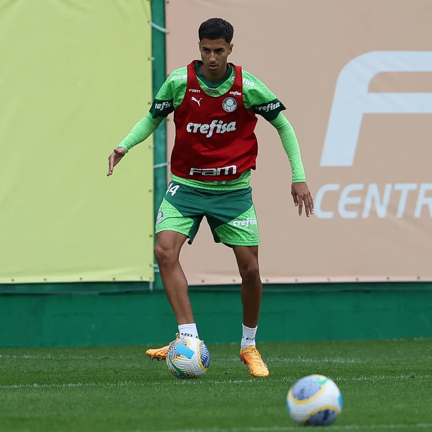 Zagueiro Vitor Reis. Foto: Palmeiras