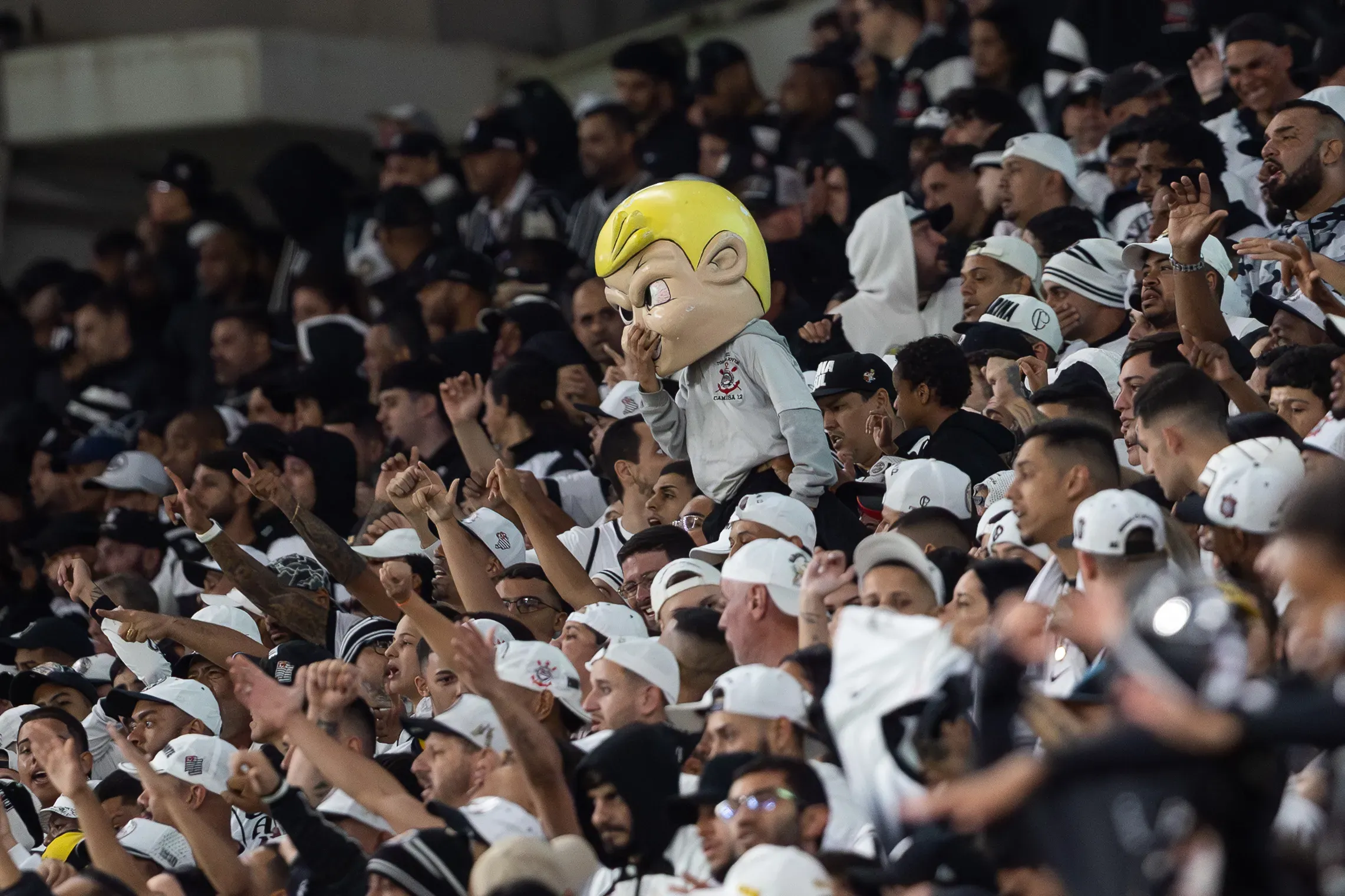 Torcida do Timão no jogo de ida, na Neo Química Arena. Foto: Joisel Amaral/AGIF