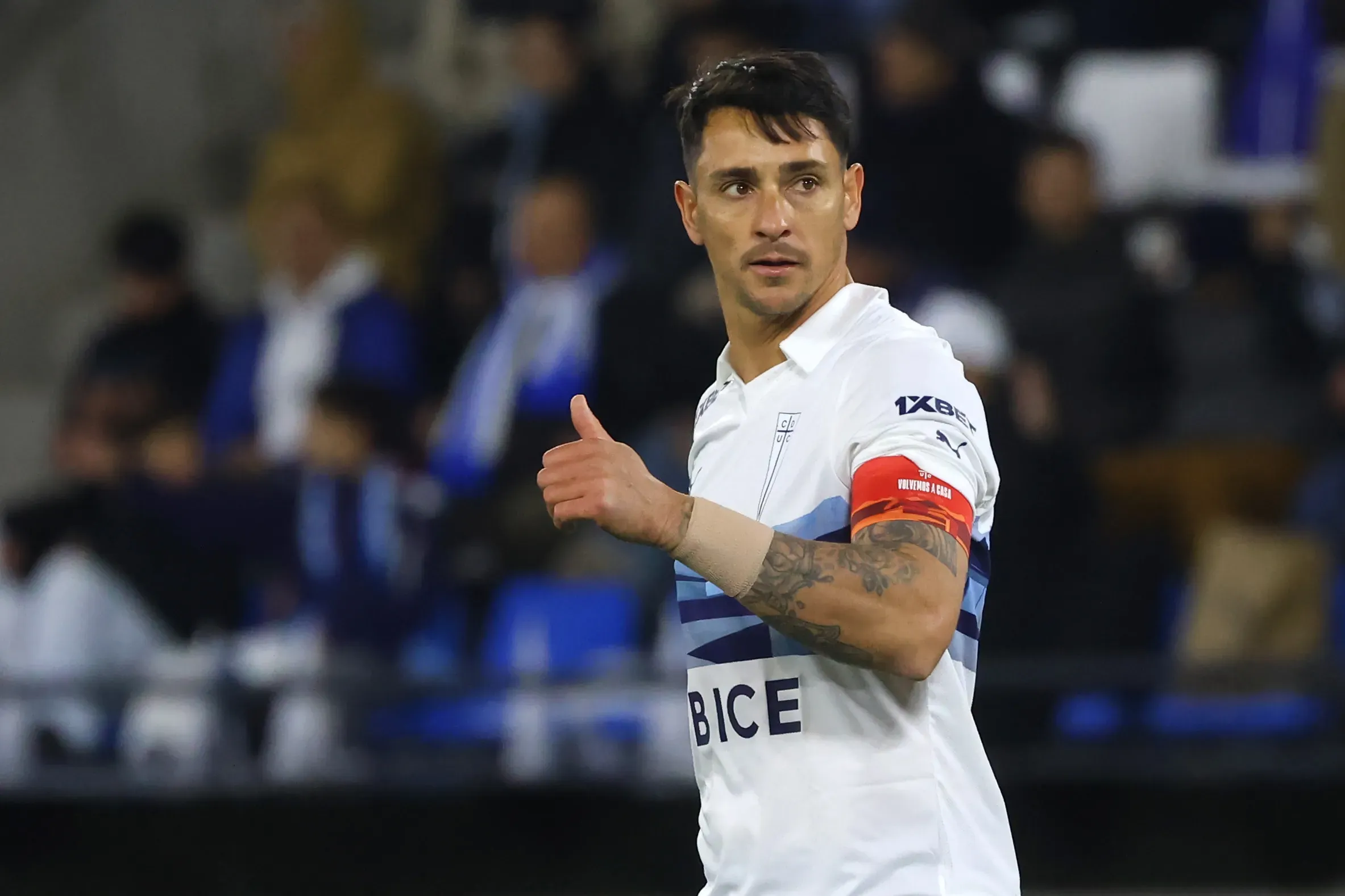 Fernando Zampedri puede jugar el duelo entre U. Católica y U. La Calera | Photosport