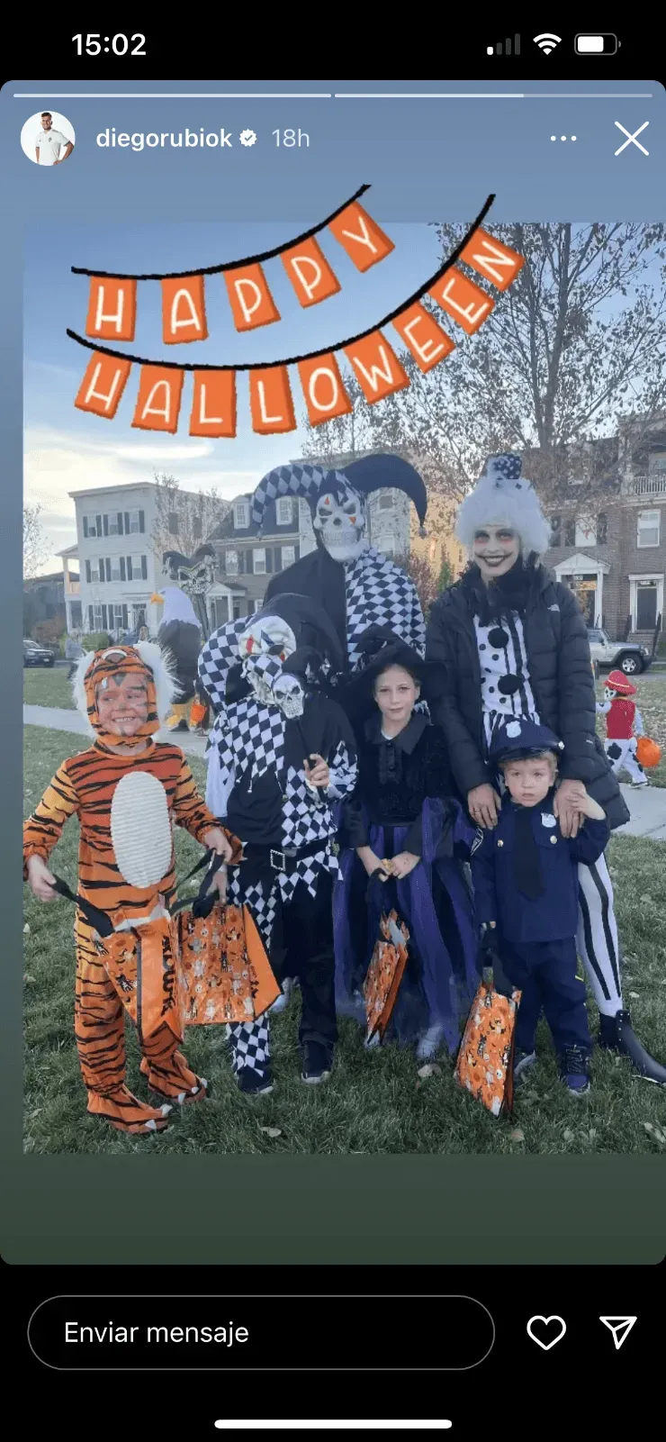 Diego Rubio fue el más preparado con su disfraz de Halloween.