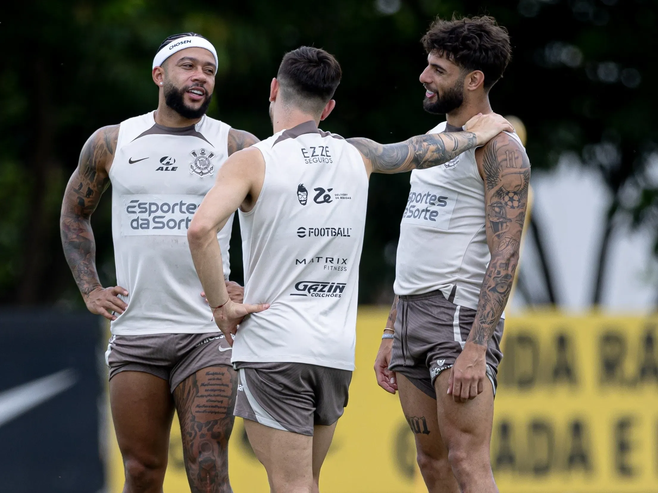 Trio GYM durante treino pelo Corinthians. Foto: Rodrigo Coca/Agência Corinthians