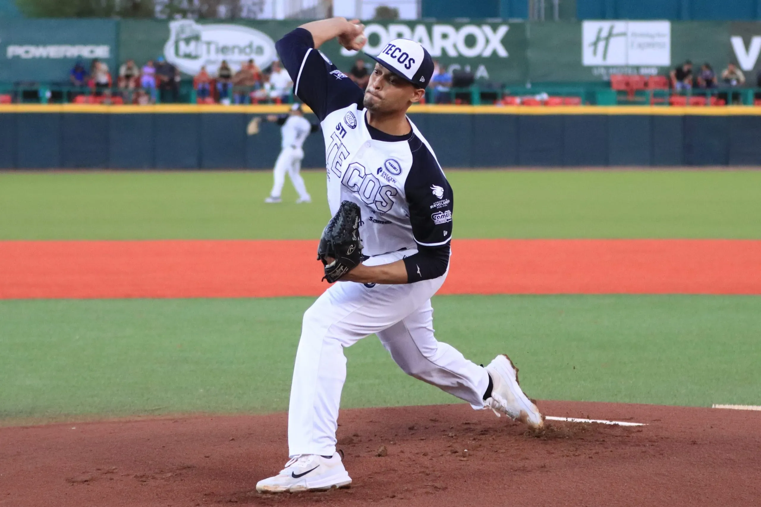 Emilio Vargas 7 IP | 2 H | 0 R | 1 BB | 8 K vs Sultanes de Monterrey | Juego 3 Final Zona Norte 2024 (Cortesía)