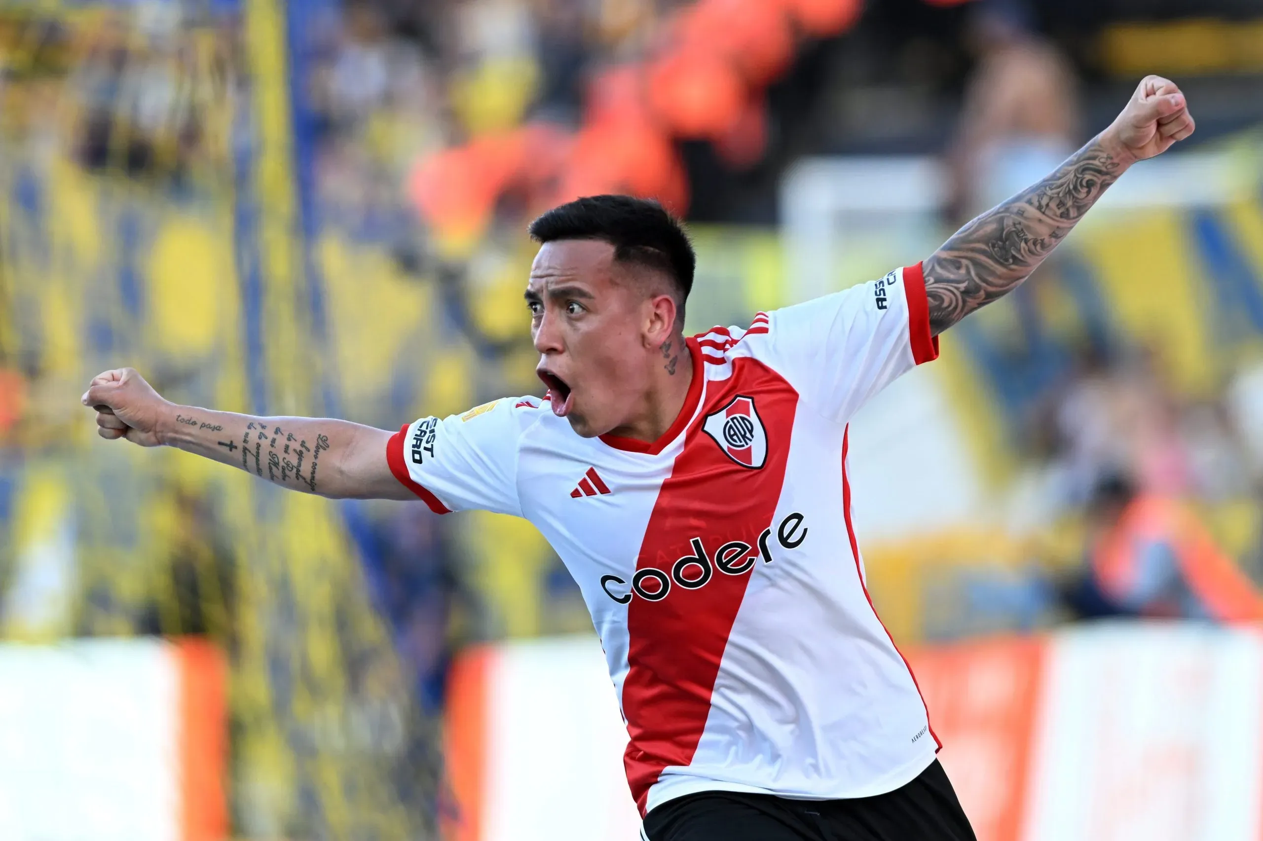 Esequiel Barco celebra su gol ante Rosario Central.