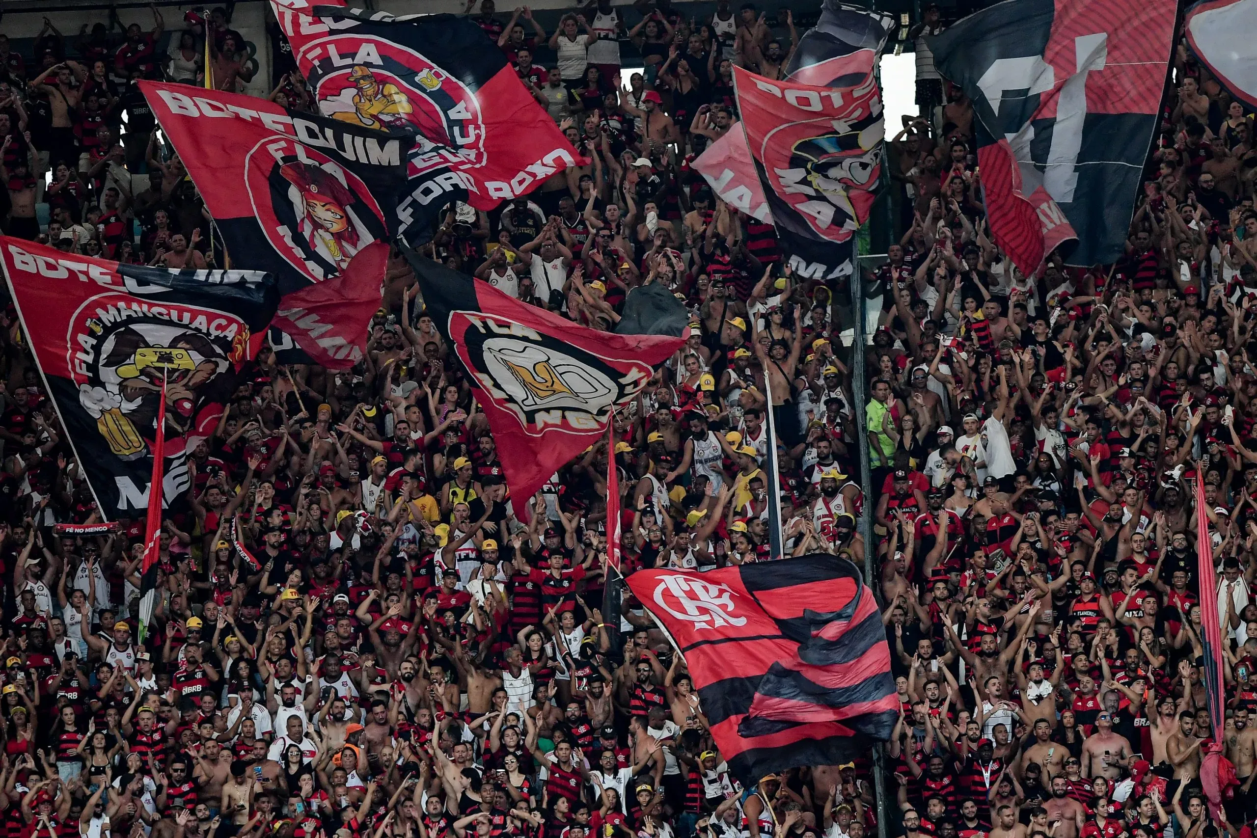 Torcida do Flamengo no Maracanã. Foto: Thiago Ribeiro/AGIF