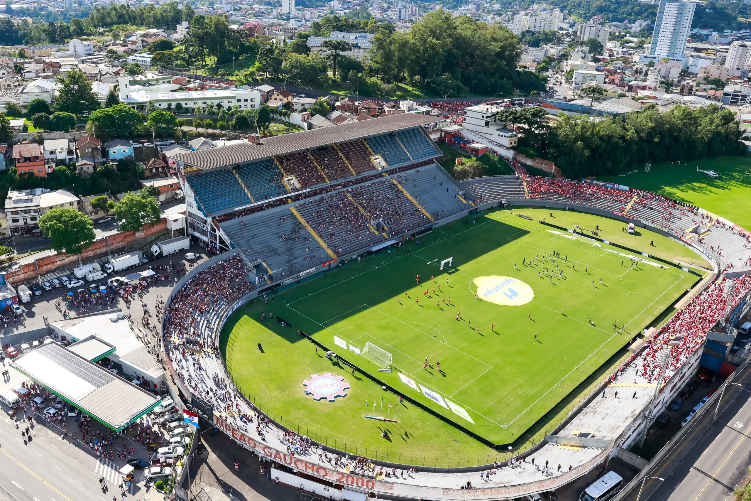 Grêmio e Fluminense duelaram no Estádio Centenário pelo Brasileirão. Foto: Luiz Erbes/AGIF