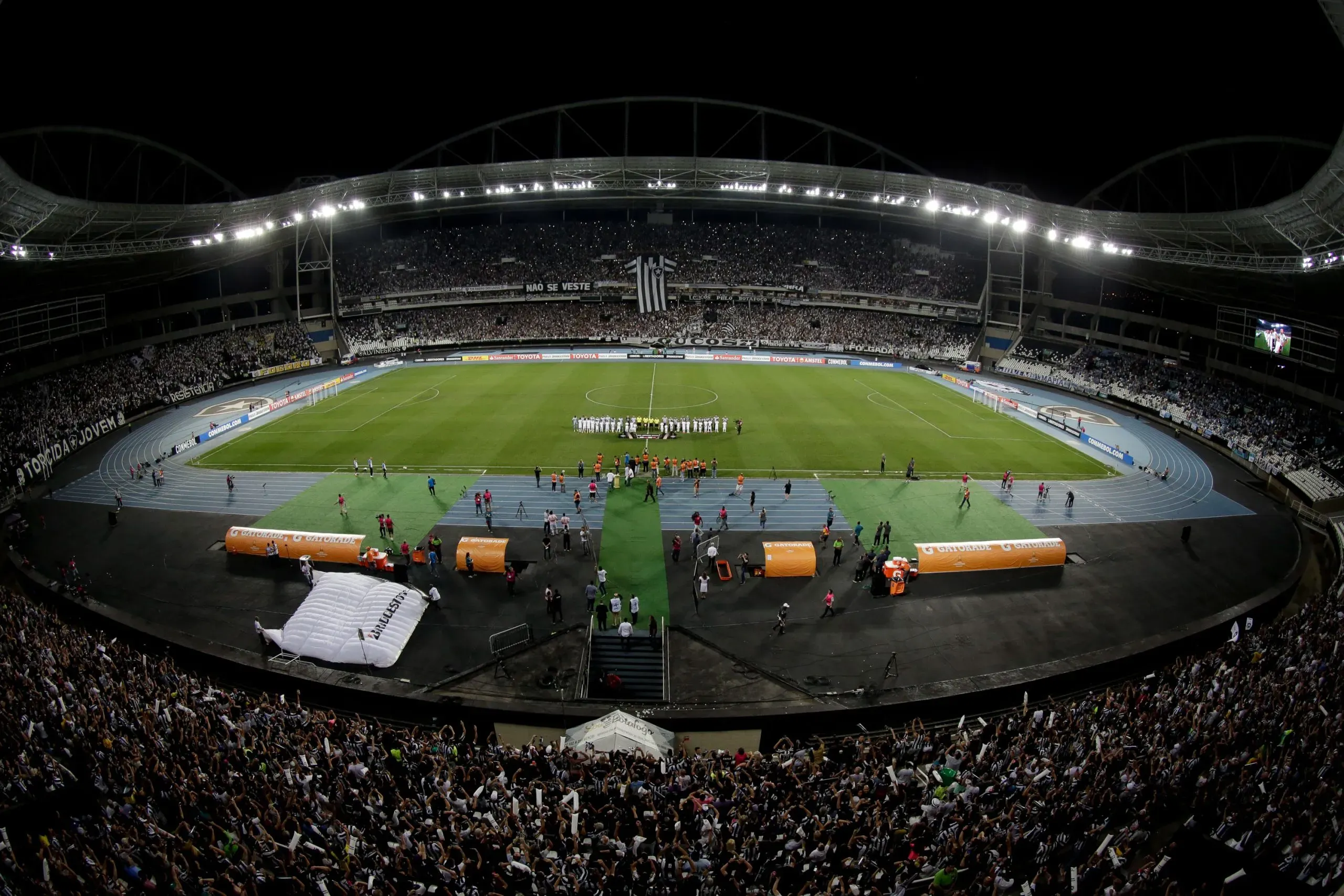 Botafogo x Atlético-MG será disputado no Estádio Nilton Santos pelo Brasileirão 2024. Foto: Thiago Ribeiro/AGIF Foto: Luciano Belford/AGIF