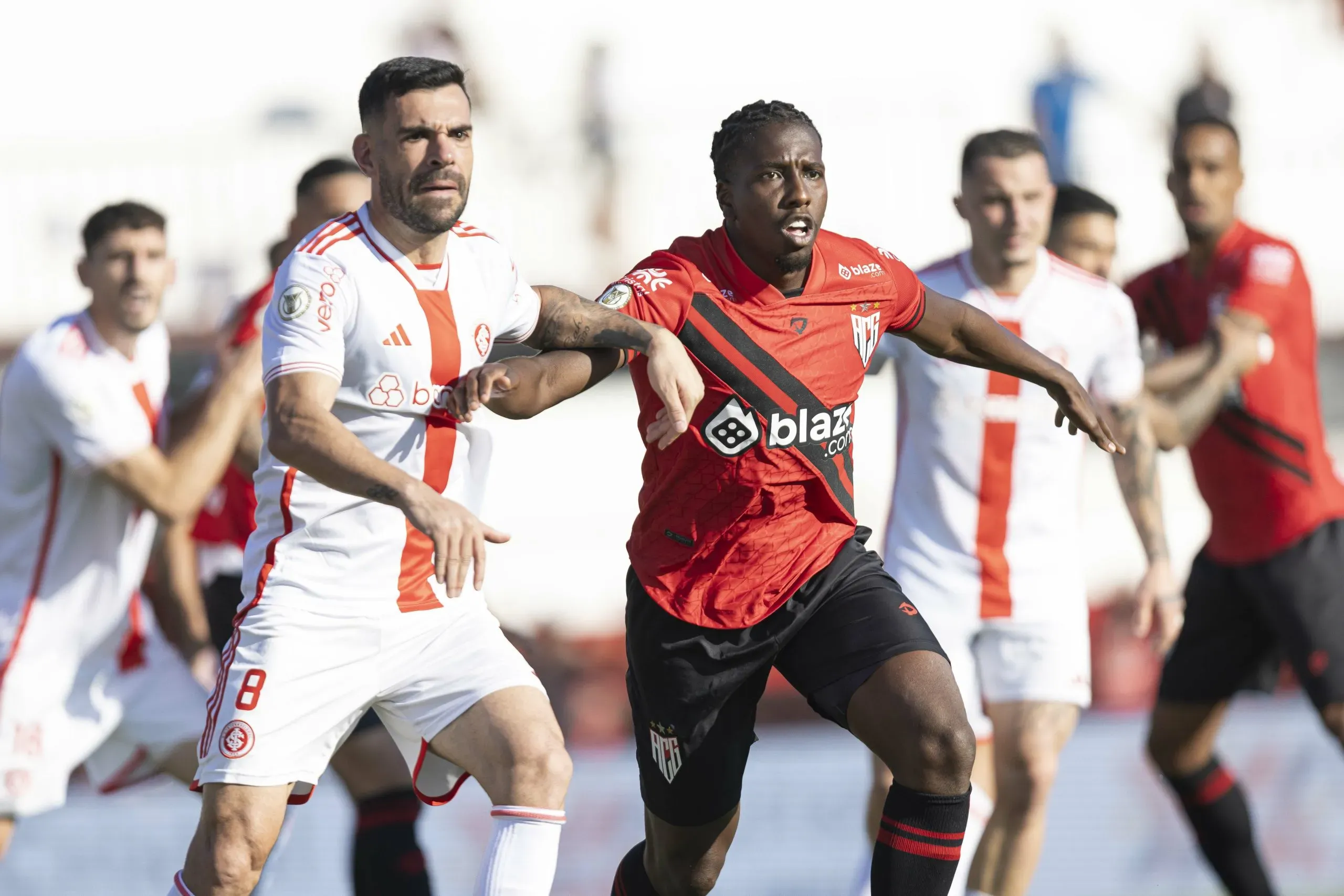 Fim de jogo no Estádio Antonio Accioly. Foto: Heber Gomes/AGI0