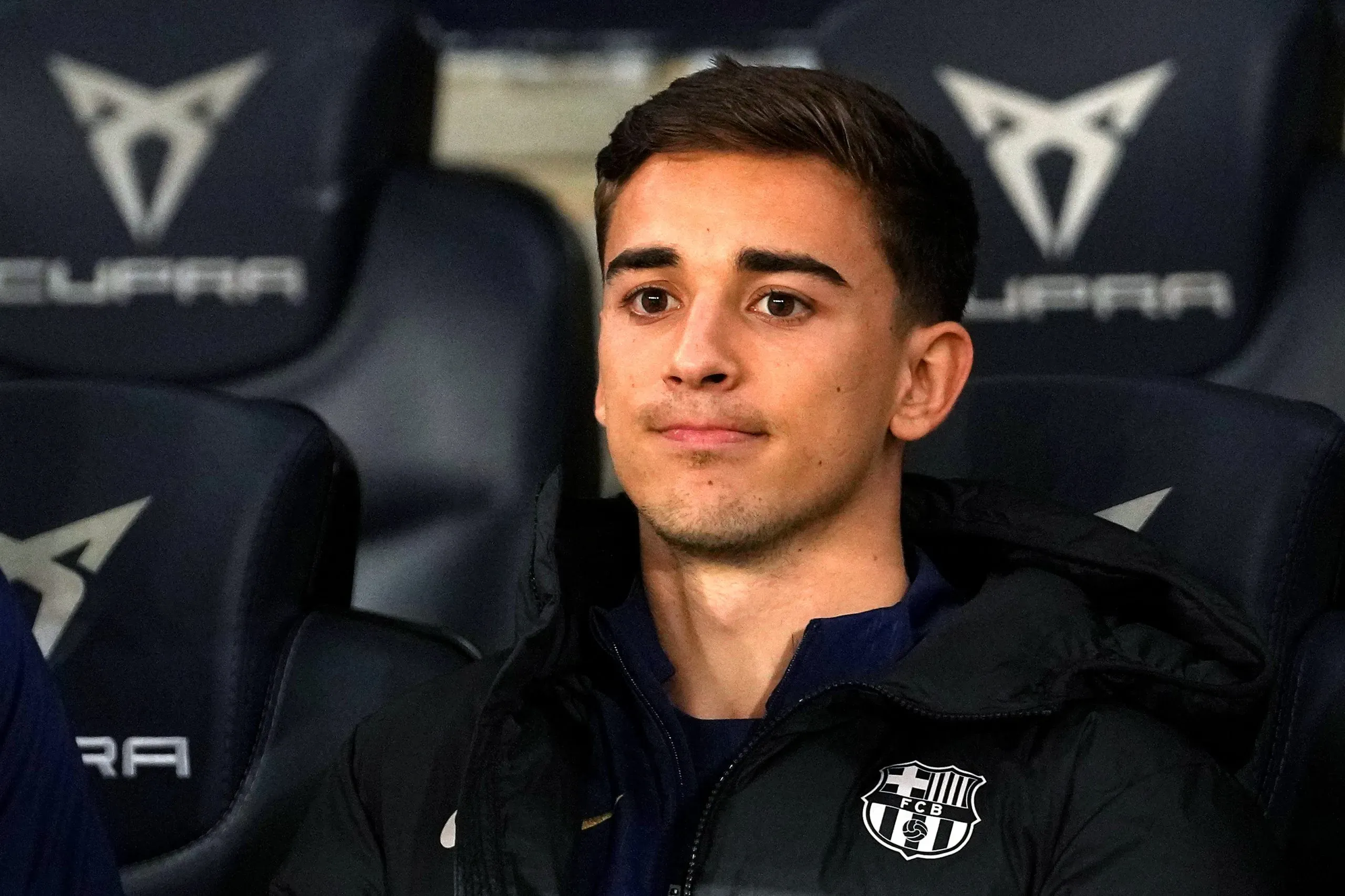 Gavi pode ser vendido em 2026 (Foto: Alex Caparros/Getty Images)