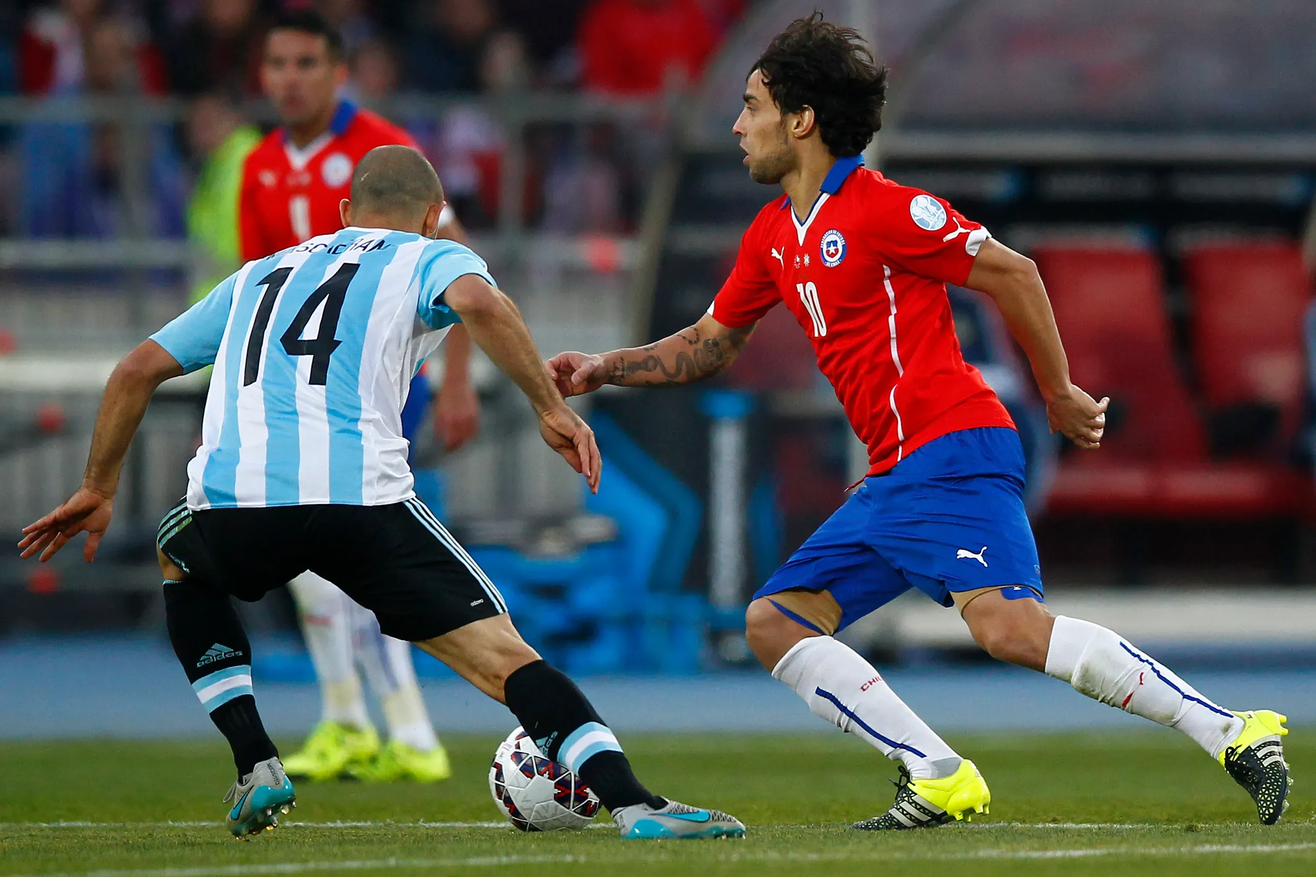 Valdivia en el título chileno de Copa América /Photosport