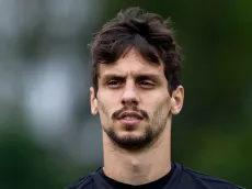 Rodrigo Caio 'recebe' recado no Grêmio