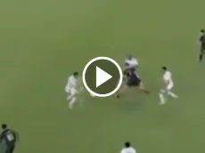 Raúl pone un pase de lujo para el gol de México contra Arabia
