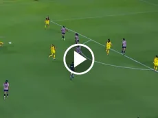 Con ayuda de Espino, Nicki Hernández señaló un gol desde lejos para América Femenil