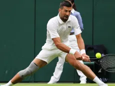Por qué Novak Djokovic usa una rodillera gris en su partido en Wimbledon