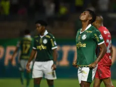 Athletico vence fora de casa e mantém a liderança no Brasileirão