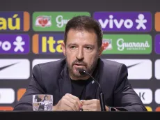 Ramón Menezes convoca trio do Santos e desfalca para Série B