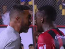 Artur Jorge discute com jogador do Vitória em vaga do Botafogo