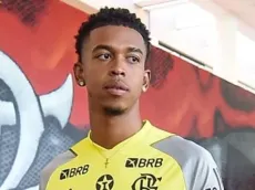 Carlinhos será inscrito na Libertadores pelo Flamengo