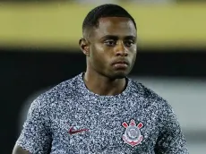 Palacios passa por nova cirurgia e fica irritado no Corinthians