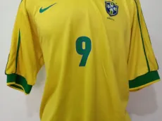 Preço da camisa da Seleção Brasileira de 1998 assusta consumidores
