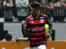 Flamengo amassa Atlético e dispara na liderança;confira as notas