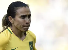 Marta é expulsa e Brasil perde para a Espanha