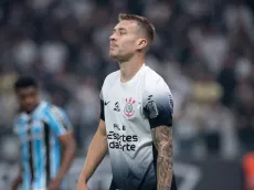 Torcida do Corinthians questiona atuação de Charles 