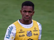 Renyer tem contrato rescindido meses após sair do Santos