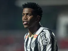 Santos pode ter 15 saídas no fim do ano