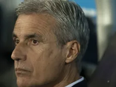 Com aval de Luís Castro, Grêmio negocia saída definitiva de Arezo