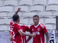 Santos disputa com Internacional a contratação de Vitinho