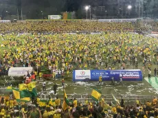 Hinchas de Atlético Bucaramanga invadieron la cancha, tras ganar la final ida