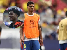 Emotivo abrazo de Endrick y Ríos finalizado el partido Colombia vs. Brasil