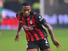 El AC Milan duda de Pervis Estupiñán y el lateral cambiaría de club