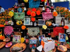 Guiño a Coco y 4 leyendas principales en la ofrenda de Cruz Azul