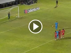 A Cruz Azul le regalaron un penal y Mateusz Bogusz no falló