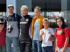 Familia suiza vive una tarde mágica en el Monumental