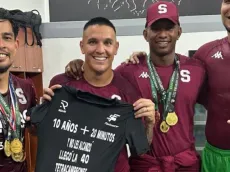 “10 años + 20 minutos": Los jugadores de Saprissa no se olvidaron de Alajuelense en la celebración del vestuario