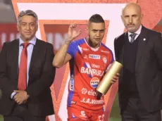 Enciende la polémica: Jorge Aparicio deja un gesto con el que lanza fuerte acusación contra Alajuelense y Concacaf