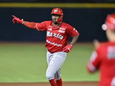 ¡JOSÉ PIRELA A LOS RÉCORDS CON NOCHE DE TRES HR´s!