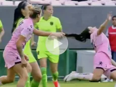 Liga MX Femenil: Jugadoras se dan TREMENDO jalón de cabello durante partido y se hacen virales | VIDEO