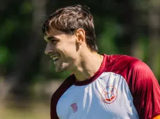 A días de la pretemporada con River, Martínez Quarta entrenó en otro club