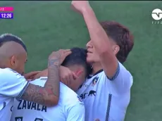 Leo Gil pide aplausos para el cuestioando Zavala tras su gol
