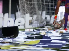 Lanzaron hasta una escalera: árbitro denuncia a hinchas de Colo Colo