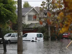 Entregan consejos para prevenir la inundación de viviendas