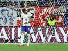 El impresentable gol que se farrea Mbappé en Austria